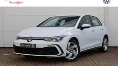 Gebruikt 2021 VW Golf VIII GTE Hatchback | € 25.950 (Eerlijke prijs)