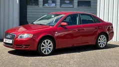 Rood Gebruikt 2005 Audi A4 Sedan | € 3.750 (Eerlijke prijs)
