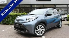 Grijs Gebruikt 2024 Toyota Aygo Hatchback | € 18.750 (Eerlijke prijs)