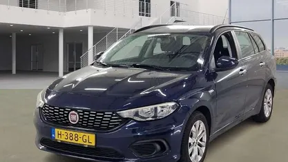Occasion Fiat Tipo Pop Star 95 PK (69 kW) 2016 Blauw Stationwagen