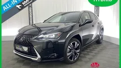 Gebruikt 2022 Lexus UX 250h SUV | € 33.695 (Eerlijke prijs)