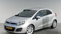 Hatchback Gebruikt 2013 Kia Rio Plus Hatchback | € 6.945 (Eerlijke prijs)