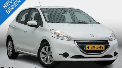 Occasion 2014 Peugeot 208 Hatchback | € 4.450 (Eerlijke prijs)