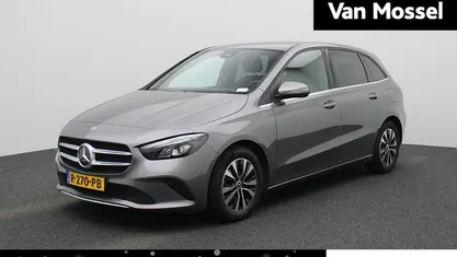 Gebruikt 2022 Mercedes B180 Business MPV | € 25.900 (Goede deal)
