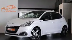 Wit Gebruikt 2016 Peugeot 208 GT-line Hatchback | € 10.499 (Goede deal)