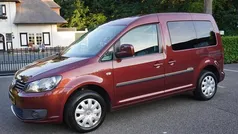 Rood, metallic lak Gebruikt 2012 VW Caddy Trendline MPV | € 8.400 (Goede deal)