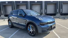 Blauw, metallic lak Gebruikt 2022 Lynk & Co 01 SUV | € 28.445 (Eerlijke prijs)