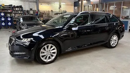 Occasion Skoda Superb Business Line 150 PK (110 kW) 2021 Stationwagen