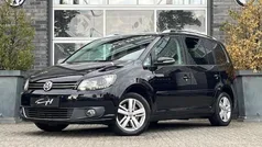 Zwart Gebruikt 2012 VW Touran MPV | € 10.945 (Eerlijke prijs)