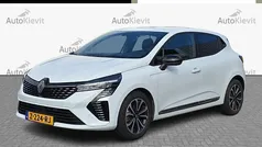 Blanc glacier 369 Gebruikt 2024 Renault Clio V Techno Hatchback | € 20.950 (Eerlijke prijs)