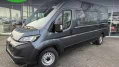 Grijs Nieuw 2024 Peugeot Boxer S Van | € 34.450 (Eerlijke prijs)