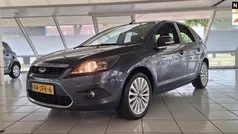 Grijs Gebruikt 2009 Ford Focus Titanium Hatchback | € 2.450 (Eerlijke prijs)