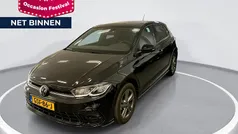 Zwart Gebruikt 2024 VW Polo R-line Hatchback | € 25.740 (Eerlijke prijs)