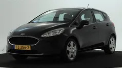 Zwart Gebruikt 2018 Ford Fiesta Trend Hatchback | € 9.795 (Eerlijke prijs)