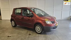 Rood Gebruikt 2005 Renault Modus Expression MPV | € 3.250 (Eerlijke prijs)