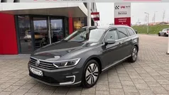 Grijs Gebruikt 2017 VW Passat GTE Stationwagen | € 20.945 (Eerlijke prijs)