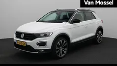 Wit Gebruikt 2020 VW T-Roc Sportline SUV | € 21.900 (Eerlijke prijs)