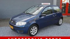 Blauw Gebruikt 2005 Fiat Punto Young Hatchback | € 1.150 (Eerlijke prijs)