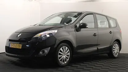 Occasion 2010 Renault Scénic III Dynamique MPV | € 3.999 (Eerlijke prijs)
