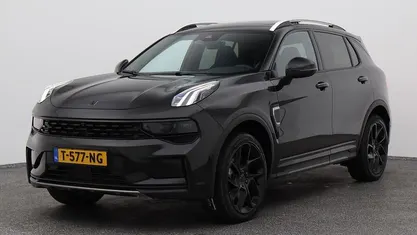 Zwart Gebruikt 2023 Lynk & Co 01 SUV | € 23.900 (Goede deal)