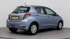 Blauw Gebruikt 2014 Toyota Yaris Hatchback | € 9.945 (Goede deal)