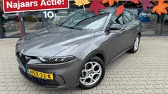 Grijs Gebruikt 2023 Alfa Romeo Tonale Sprint SUV | € 30.950 (Eerlijke prijs)