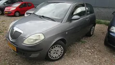 Grijs Gebruikt 2004 Lancia Ypsilon Hatchback | € 400 (Super prijs)