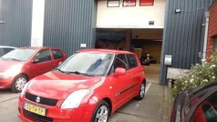 Rood Gebruikt 2007 Suzuki Swift Hatchback | € 1.999 (Eerlijke prijs)