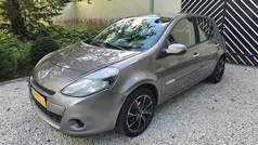 Grijs Gebruikt 2012 Renault Clio IV Night&Day Hatchback | € 3.245 (Super prijs)