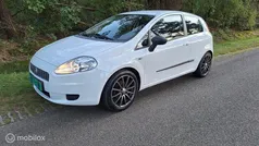 Wit Gebruikt 2008 Fiat Grande Punto Sport Hatchback | € 2.350 (Eerlijke prijs)