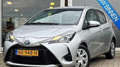 Gebruikt 2017 Toyota Yaris Hatchback | € 14.950 (Eerlijke prijs)