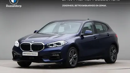 Occasion BMW 118 Executive 141 PK (103 kW) 2020 Blauw Hatchback