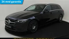 Zwart Gebruikt 2023 Mercedes 180 Luxury Sedan | € 39.945 (Eerlijke prijs)
