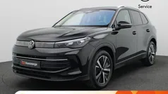 Zwart Nieuw 2025 VW Tiguan Edition SUV | € 48.900 (Super prijs)