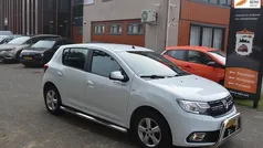 Wit Gebruikt 2018 Dacia Sandero Lauréate Hatchback | € 8.950 (Goede deal)