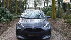 Beige Gebruikt 2021 Toyota Yaris Comfort Hatchback | € 20.750 (Eerlijke prijs)
