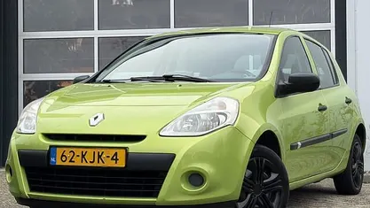Groen Occasion 2009 Renault Clio II Hatchback | € 2.450 (Eerlijke prijs)