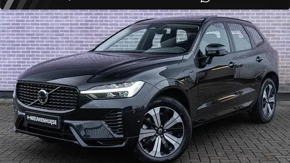 Zwart Occasion 2024 Volvo XC60 Plus SUV | € 52.394 (Eerlijke prijs)