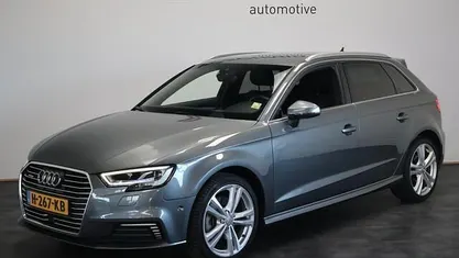 Occasion Audi A3 Sportback S-Line 150 PK (110 kW) 2020 Grijs Hatchback