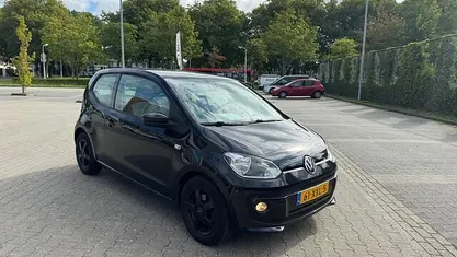 Occasion 2012 VW up! high up! Hatchback | € 3.950 (Goede deal)