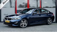 Gebruikt 2021 BMW 320e Basis Sedan | € 31.950 (Eerlijke prijs)