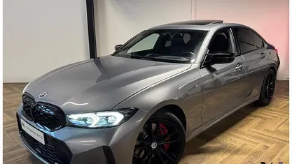 Grijs Gebruikt 2022 BMW M340 M Sport Sedan | € 60.940 (Eerlijke prijs)