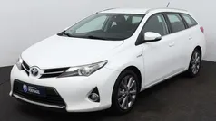 Wit Gebruikt 2013 Toyota Auris Touring Sports Stationwagen | € 12.950 (Eerlijke prijs)