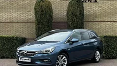 Blauw Gebruikt 2017 Opel Astra Innovation Stationwagen | € 8.495 (Eerlijke prijs)