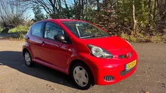 Gebruikt 2011 Toyota Aygo Hatchback | € 2.150 (Eerlijke prijs)