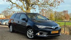 Gebruikt 2015 Toyota Auris Touring Sports Stationwagen | € 8.975 (Eerlijke prijs)