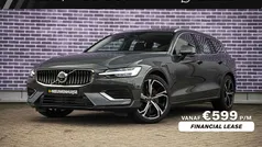Groen Nieuw 2025 Volvo V60 Plus Stationwagen | € 59.899 (Goede deal)