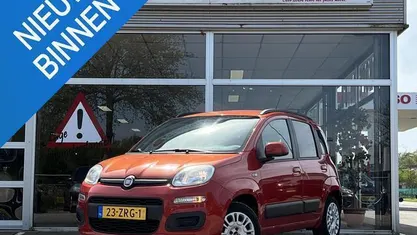 Occasion Fiat Panda Lounge 86 PK (63 kW) 2013 Rood Hatchback