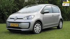 Gebruikt 2019 VW up! Move Hatchback | € 8.250 (Goede deal)