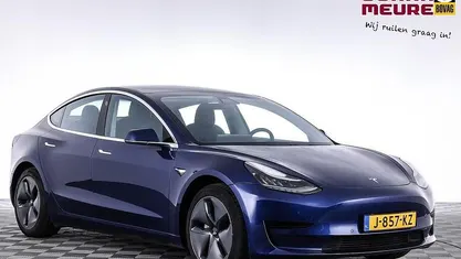 Blauw Gebruikt 2020 Tesla Model 3 Standard Range Sedan | € 23.900 (Eerlijke prijs)